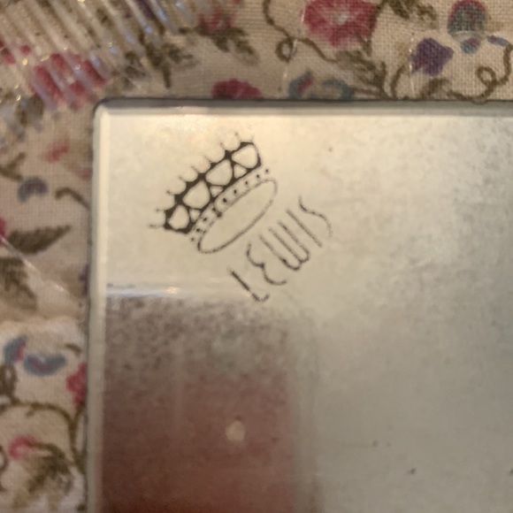 VINTAGE LEWIS BLACK SATIN CLUTCH HANDBAG/GOLD-PEARL JEWELED CLASP:ACCESSORIES - Picture 9 of 9